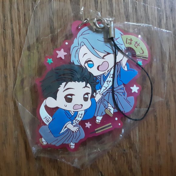 YoI Victuuri Keychain - Picture 1 of 1